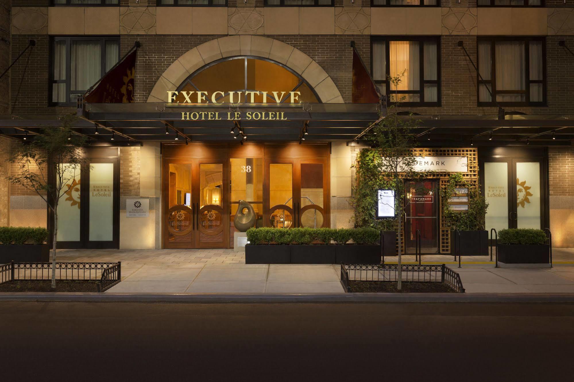 Executive Hotel Le Soleil New York Kültér fotó